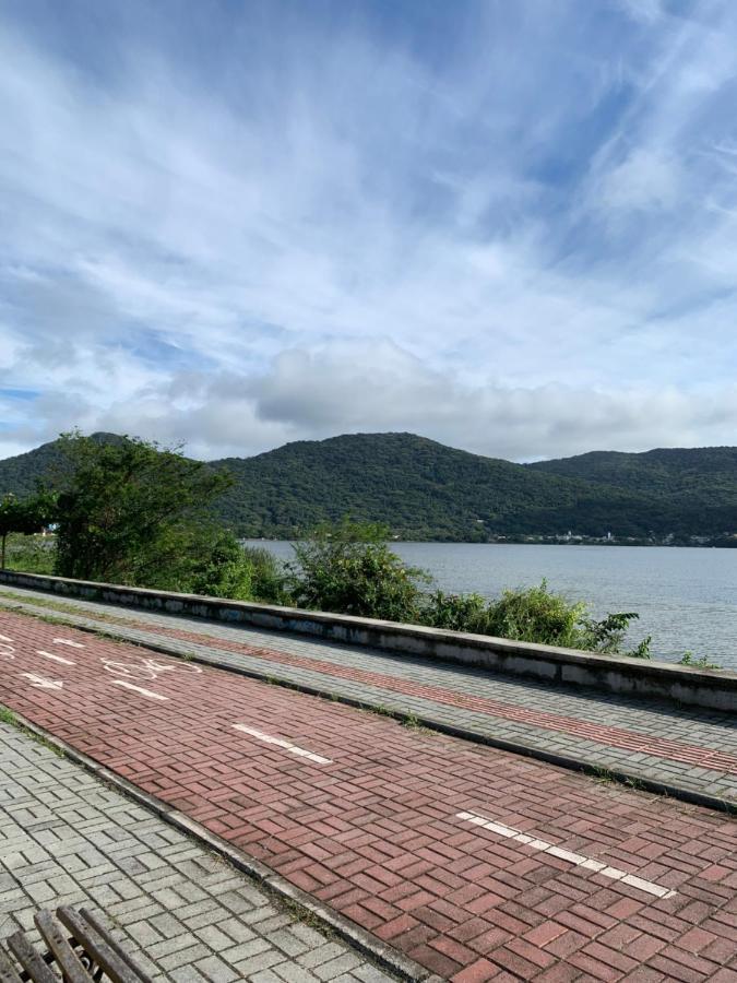 Casa Paradisiaca Na Lagoa Da Conceicao Florianópolis Buitenkant foto